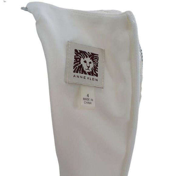 Anne Klein  - Picture 13 of 13